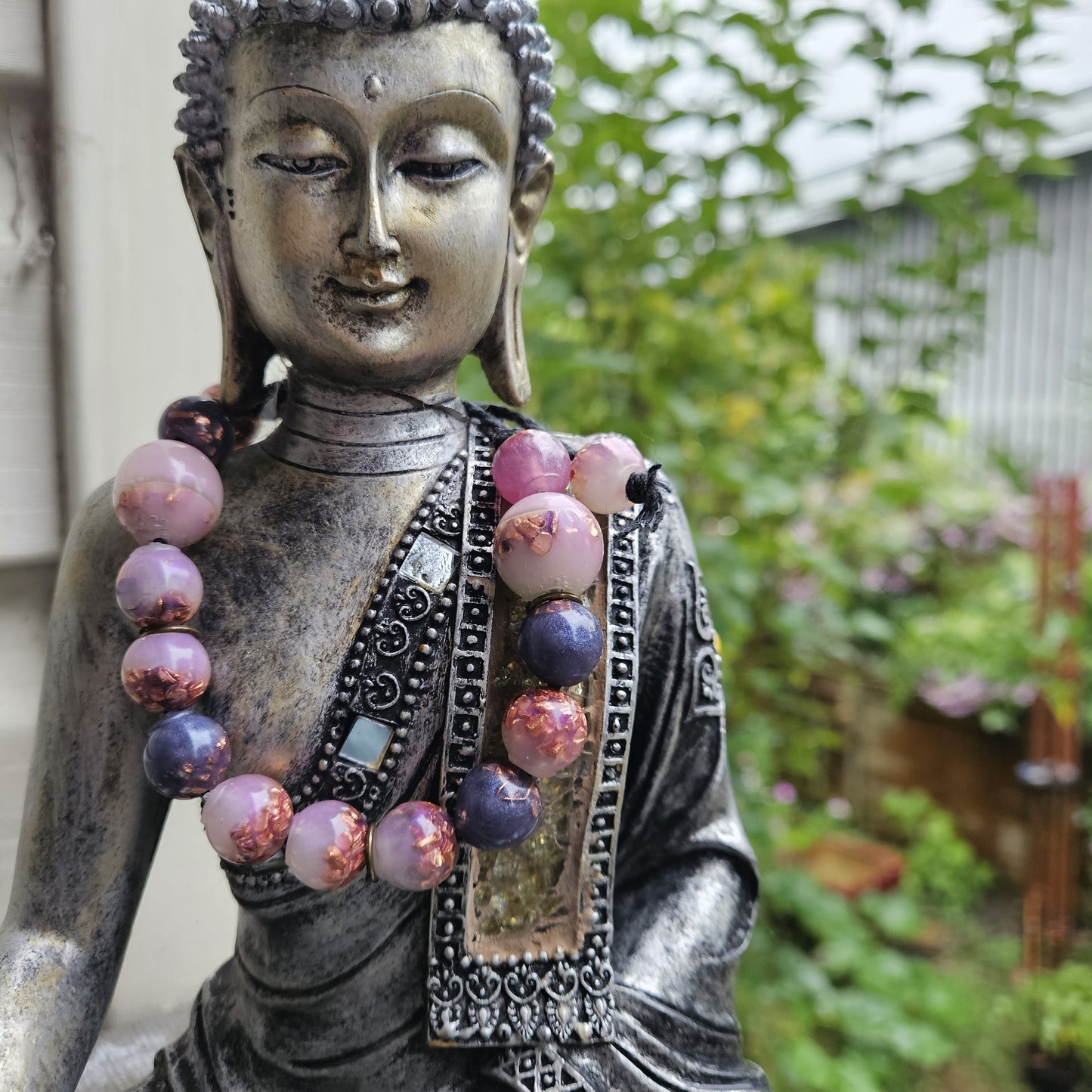 Macrame Orgonite Bead Bracelet - Lilac and Indigo